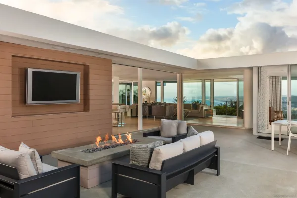 $25,000 | 7502 Hillside Drive, La Jolla, CA 92037