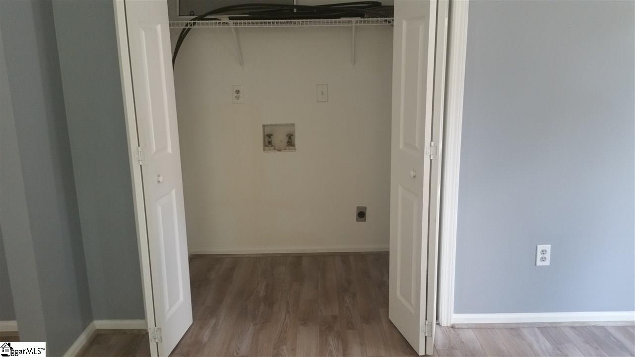 14 Haley Court Greenville, SC 29607 - Photo 6 of 10 Gallery Image 6