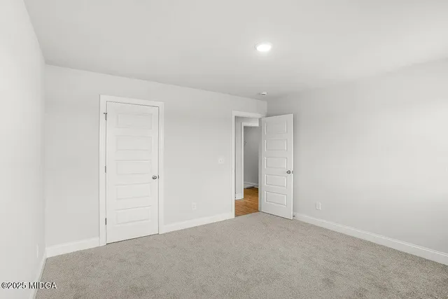 a view of empty room