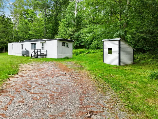 $85,000 | 146 Ferry Street, Solon, ME 04979