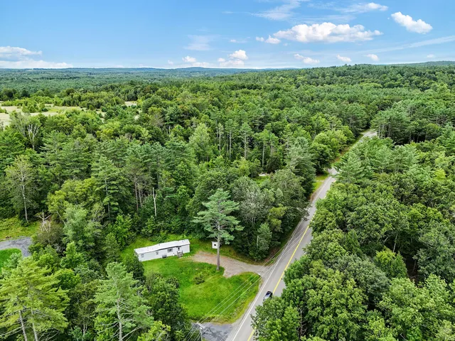 $85,000 | 146 Ferry Street, Solon, ME 04979