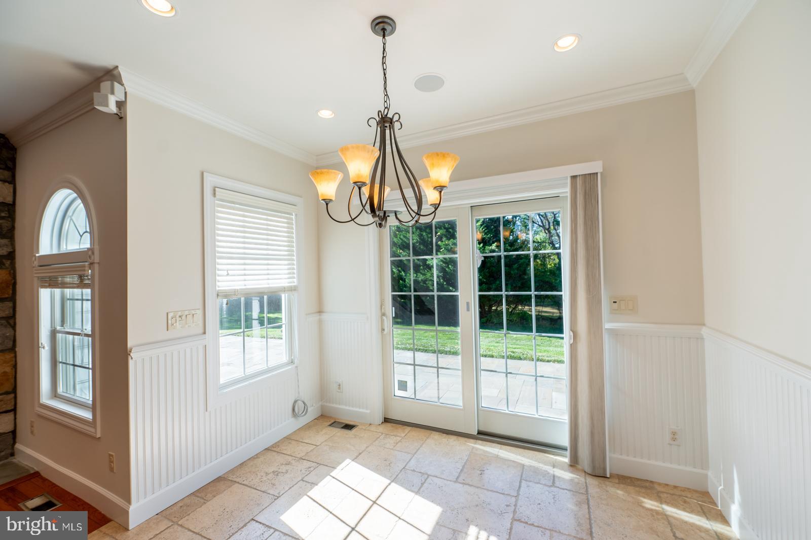1060 West King Road Malvern, PA 19355 - Photo 21 of 90 Kitchen Dining