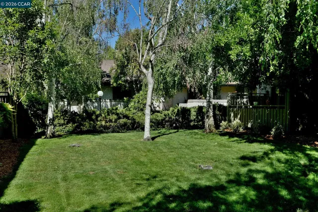 $2,645 | 1463 Marchbanks Drive, Unit 2, Walnut Creek, CA 94598
