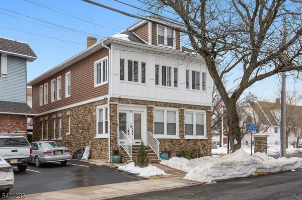 $2,750 | 87 Paterson Avenue, Unit 2, Wallington, NJ 07057