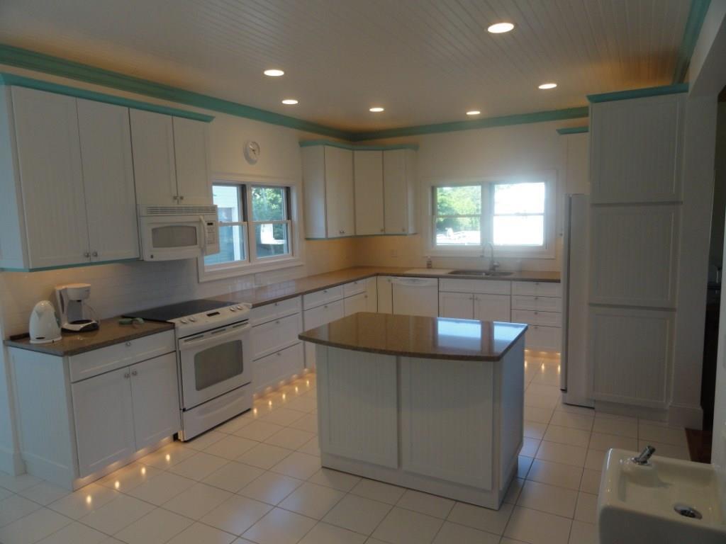 11 1st Street Biddeford Pool, ME 04006 - Photo 2 of 22 Photo