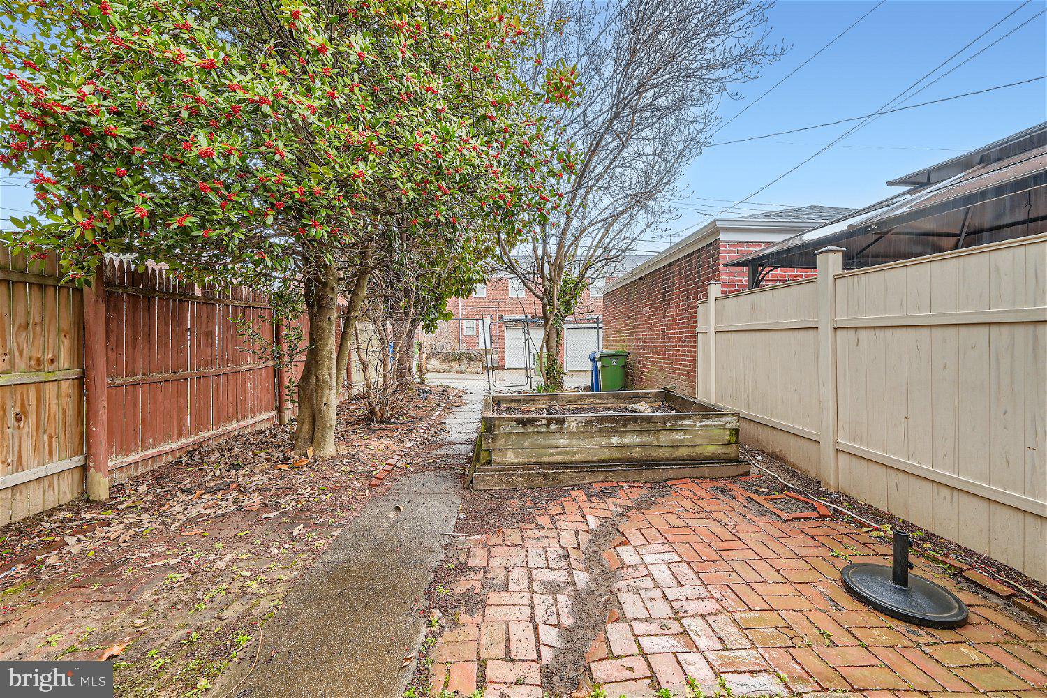 1614 Shadyside Road Baltimore, MD 21218 - Photo 11 of 16 Gallery Image 11