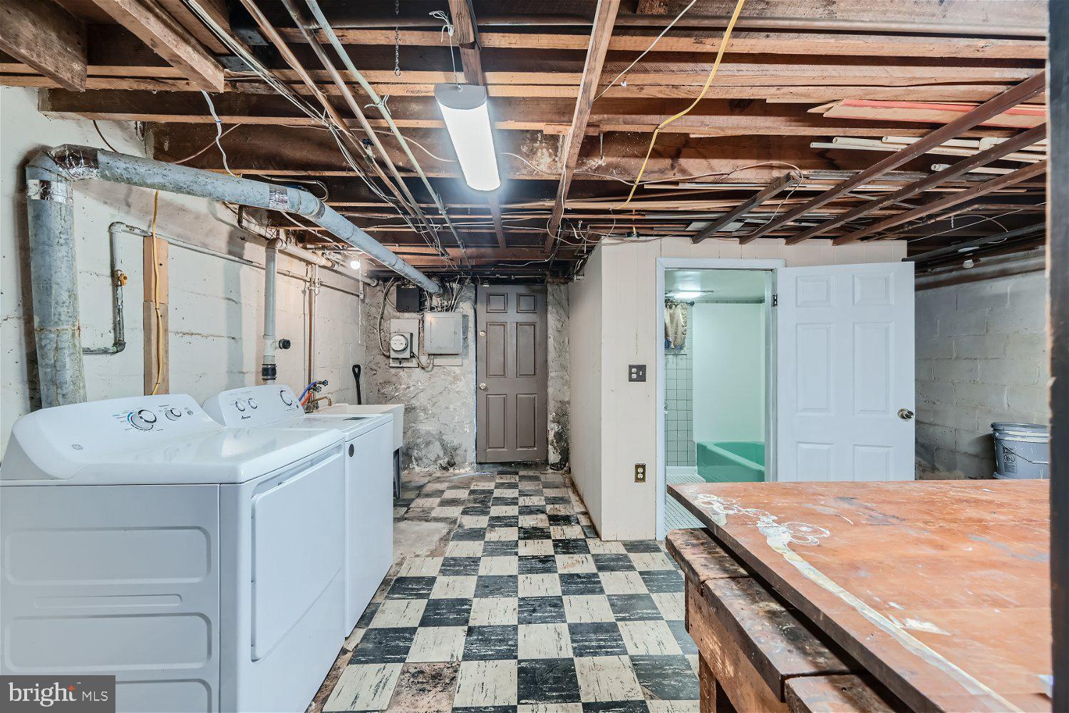1614 Shadyside Road Baltimore, MD 21218 - Photo 14 of 16 Gallery Image 14