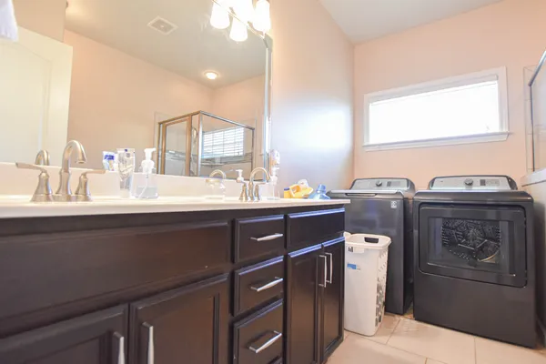 $1,700 | 3765 Silver Fox Lane, Clarksville, TN 37040