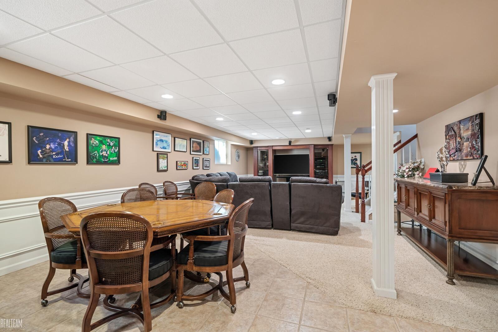 1028 Bloomview Circle Rochester, MI 48307 - Photo 33 of 44