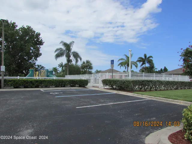 $2,400 | 1882 Woodfield Circle, Melbourne, FL 32904