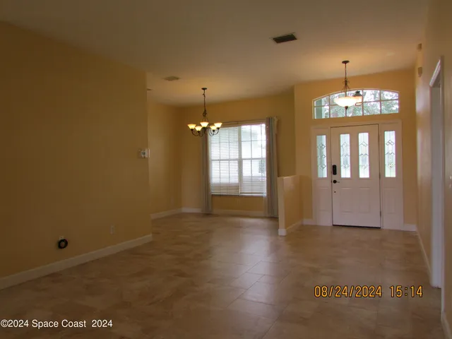 $2,400 | 1882 Woodfield Circle, Melbourne, FL 32904