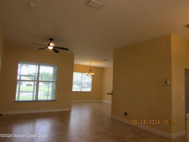 $2,400 | 1882 Woodfield Circle, Melbourne, FL 32904