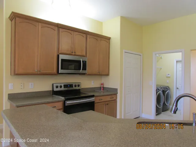 $2,400 | 1882 Woodfield Circle, Melbourne, FL 32904