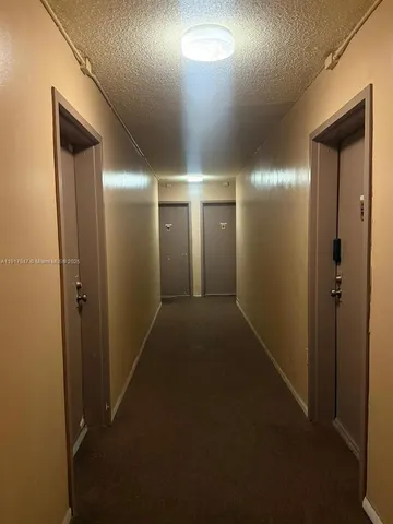 $2,000 | 4304 Northwest 9th Avenue, Unit 13C, Deerfield Beach, FL 33064