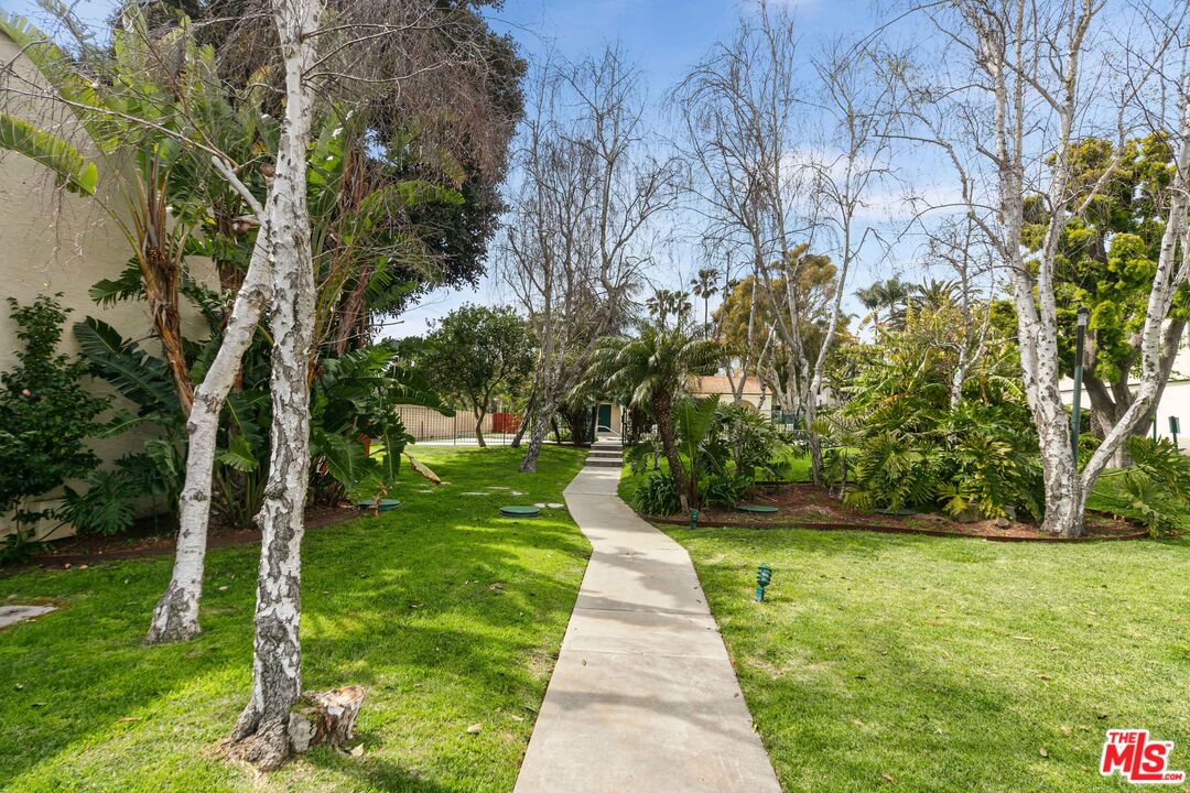 6481 Kanan Dume Road Malibu, CA 90265 - Photo 19 of 27