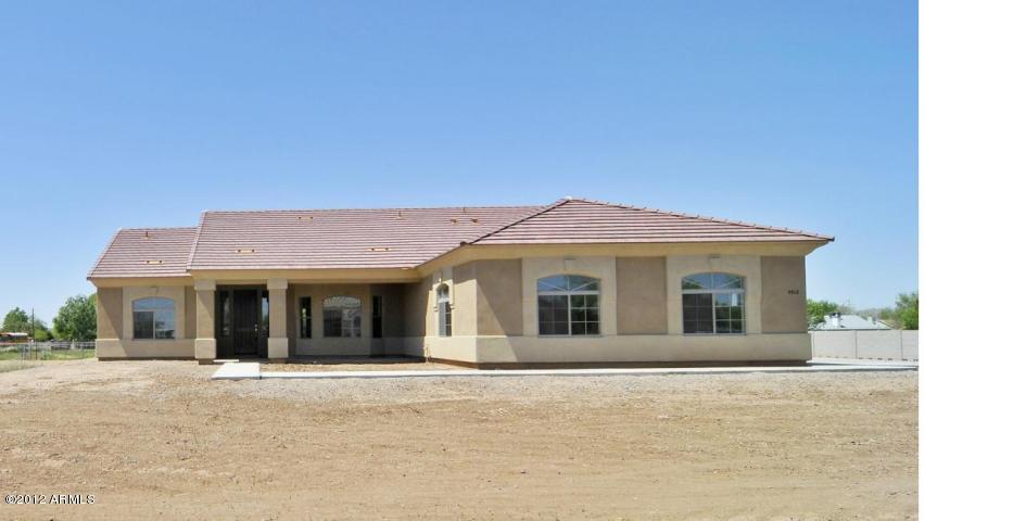 1129 North Signal Butte Road Mesa, AZ 85207 - Photo 1 of 4 2178 FRONT VIEW