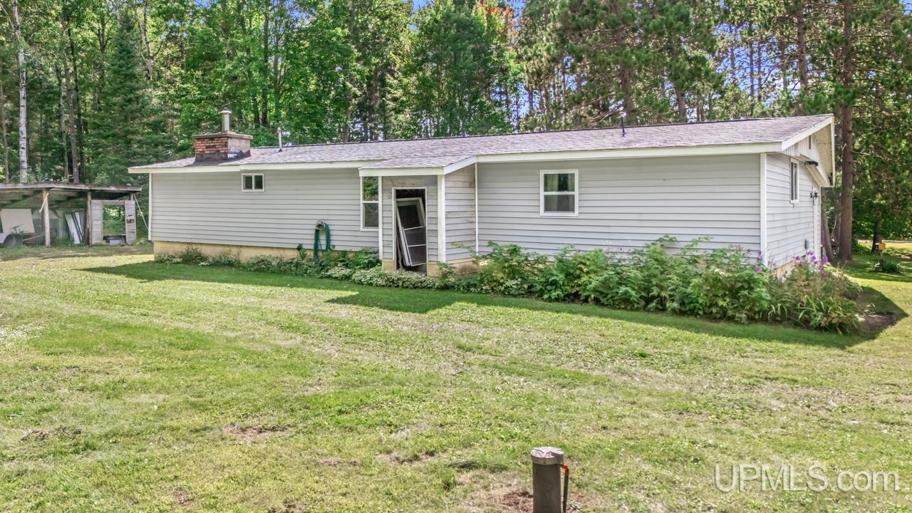 4824 Highway 2 Florence, WI 54121 - Photo 17 of 21