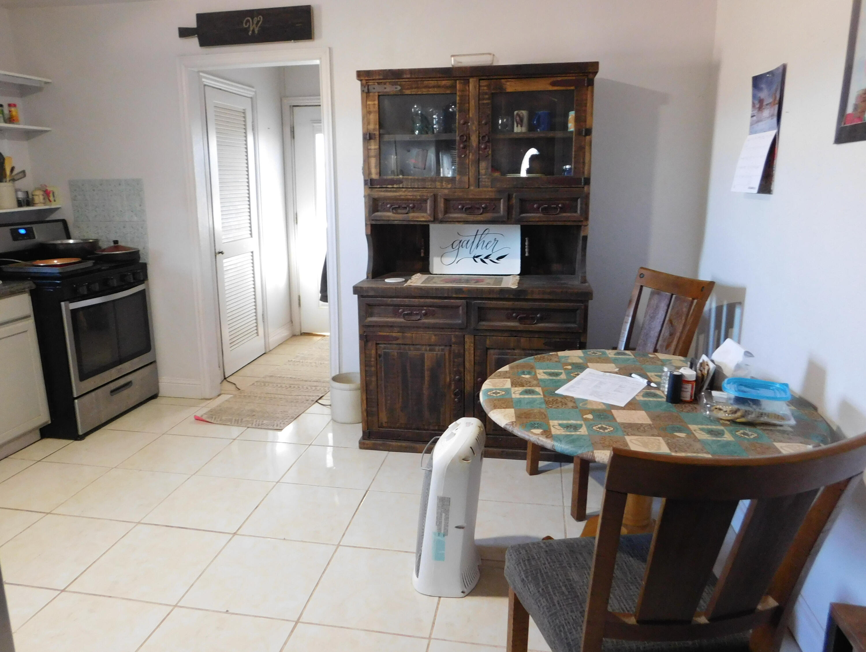 431 County Road 225 Muleshoe, TX 79347 - Photo 6 of 21 a dining room with furniture and window