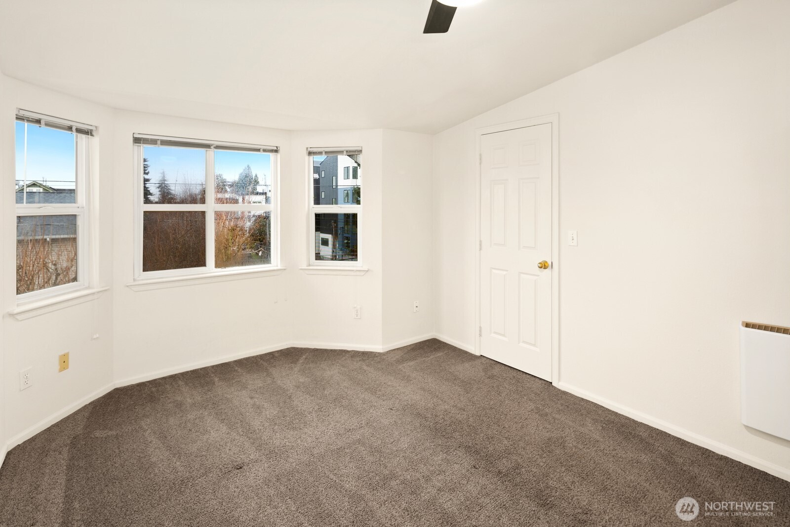 1150 North 90th Street Seattle, WA 98103 - Photo 9 of 27 Gallery Image 9