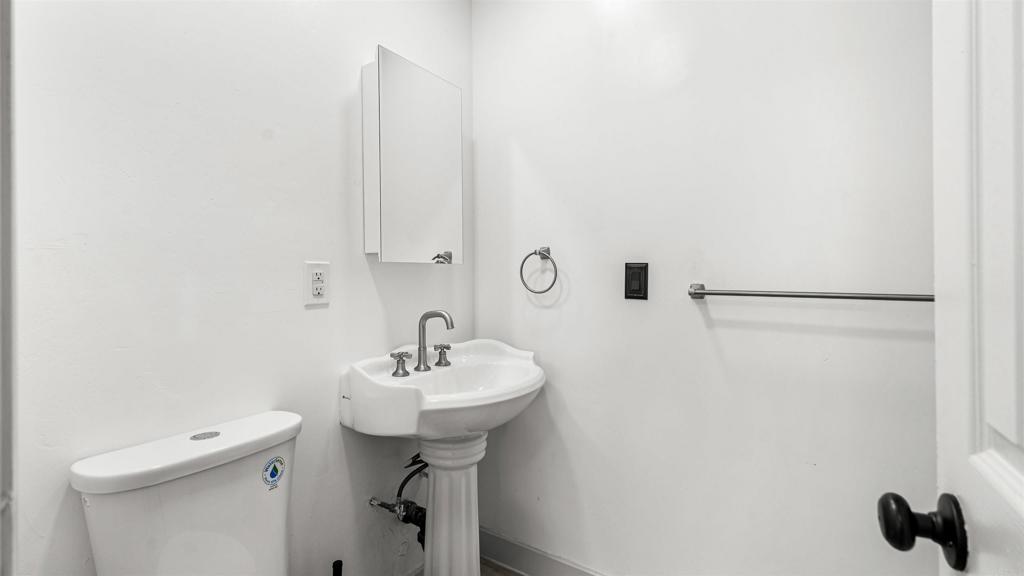 13553 Carriage Road Poway, CA 92064 - Photo 20 of 41 Gallery Image 20