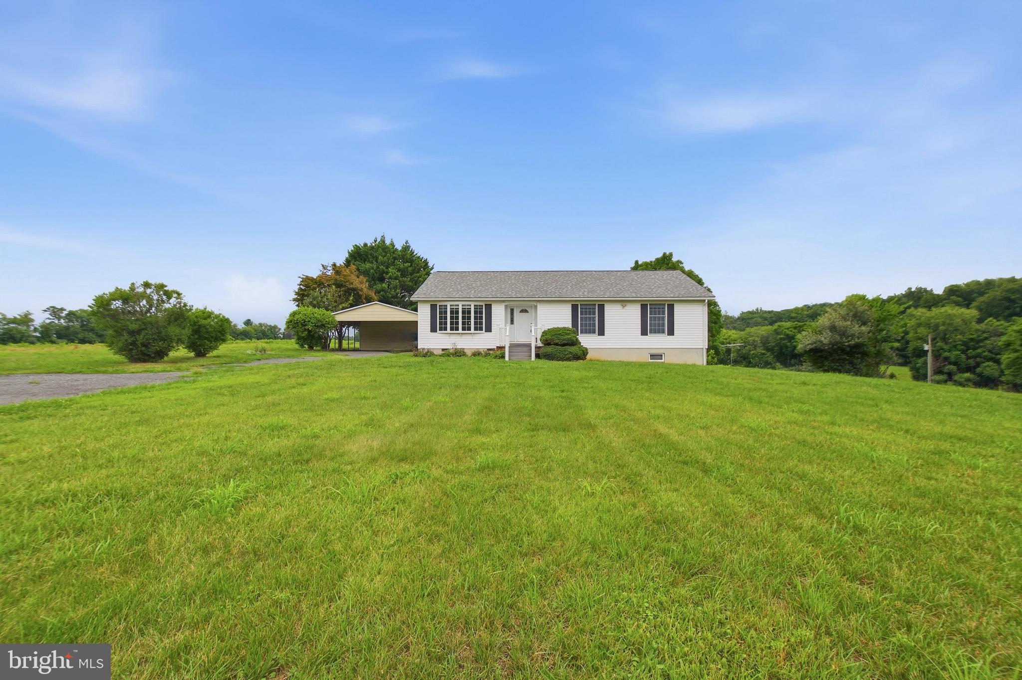 4407 Indian Run Road Amissville, VA 20106 - Photo 2 of 54