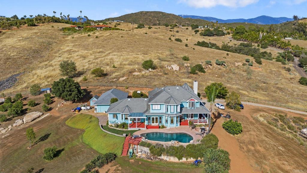 11060 San Luis Rey Drive Valley Center, CA 92082 - Photo 3 of 57