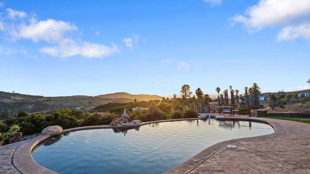 11060 San Luis Rey Drive Valley Center, CA 92082 - Photo 7 of 57