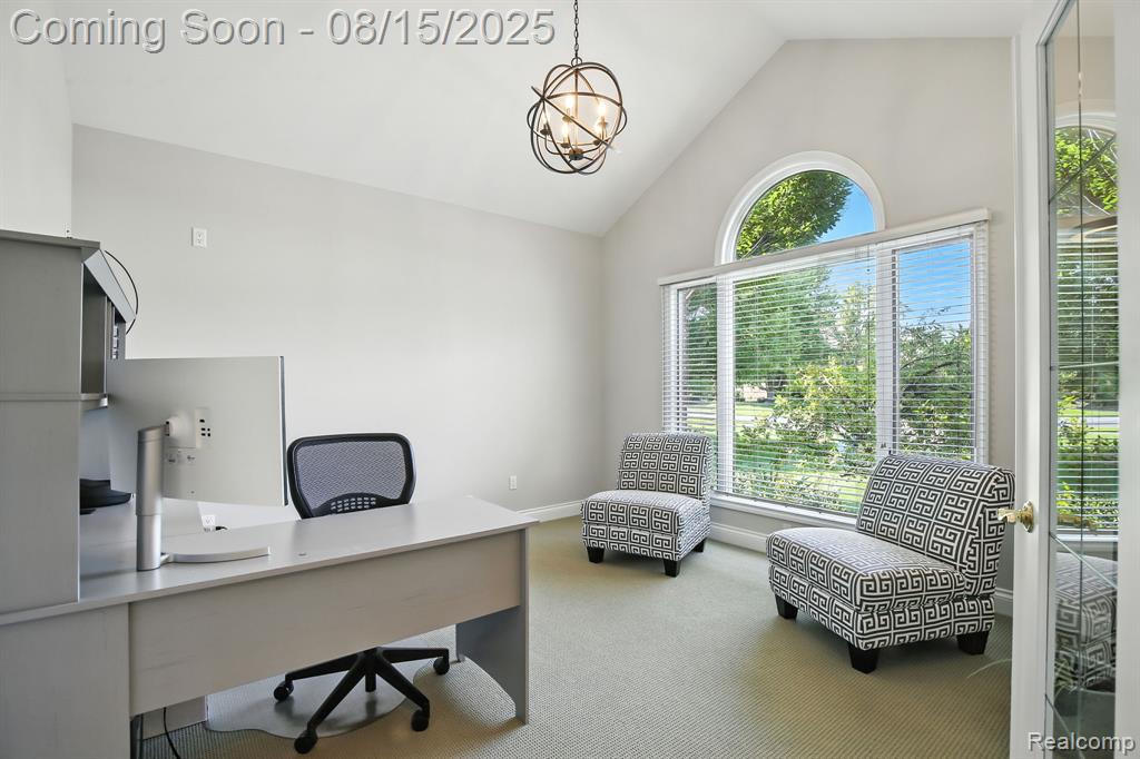 4611 Dunbar Court Rochester, MI 48306 - Photo 10 of 41 Gallery Image 10