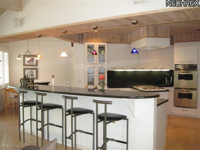 2760 Belgrave Road Cleveland, OH 44124 - Photo 9 of 22 Gallery Image 9