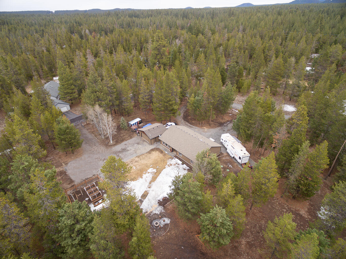 17833 Grimm Road Bend, OR 97707 - Photo 28 of 30 Grimm_Berg-24