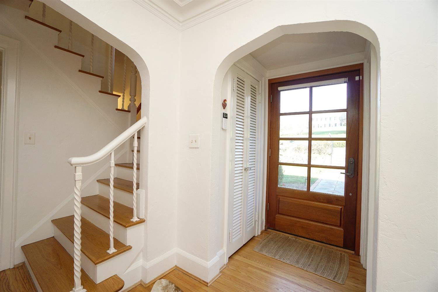 1161 Edwards Road Cincinnati, OH 45208 - Photo 4 of 50 Gallery Image 4
