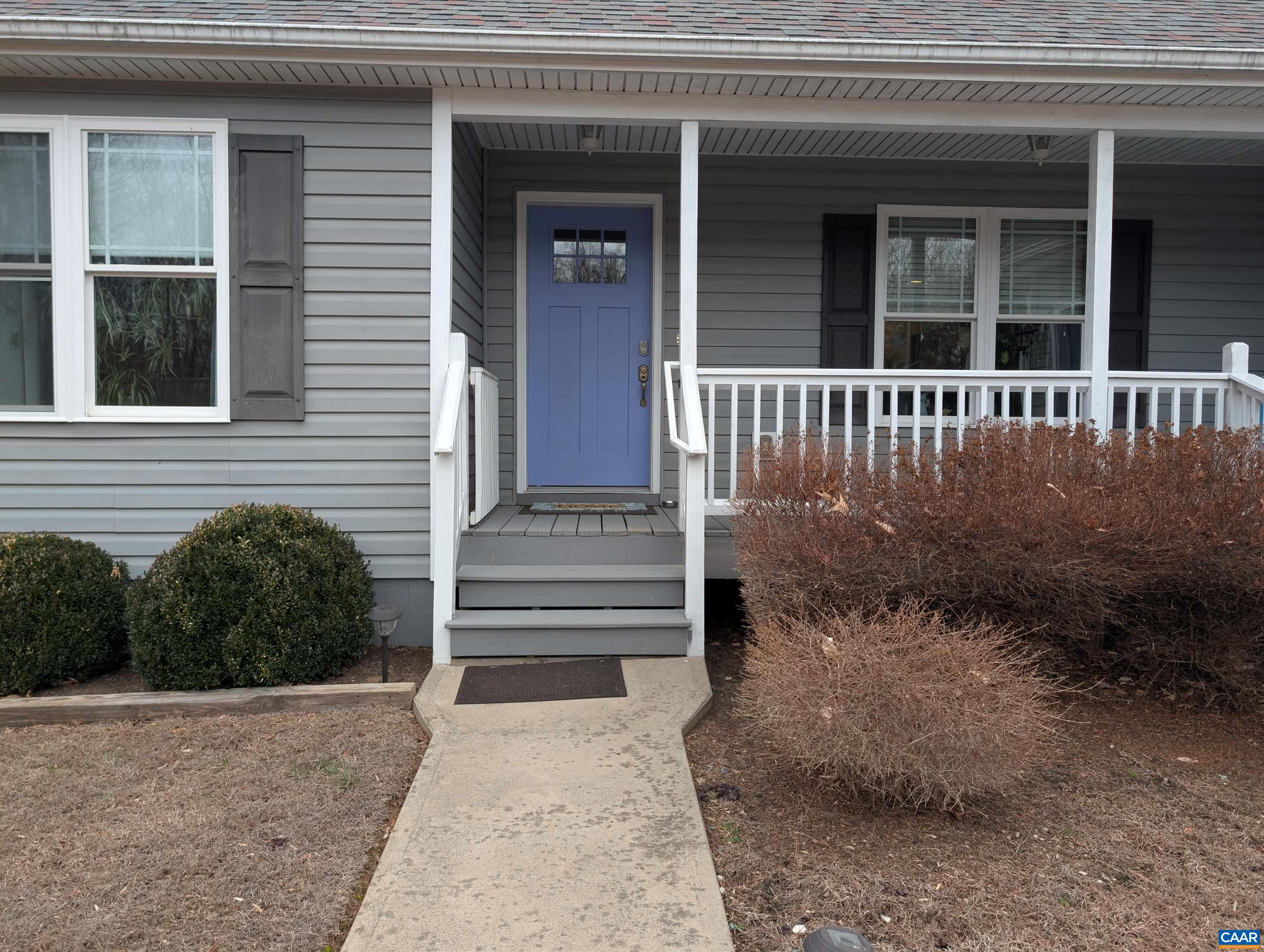 4489 Campbell Road Troy, VA 22974 - Photo 3 of 33 front view of a house
