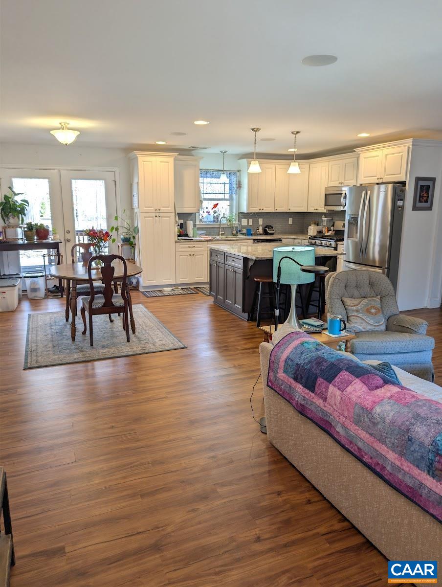 4489 Campbell Road Troy, VA 22974 - Photo 5 of 33 a living room with furniture and kitchen view