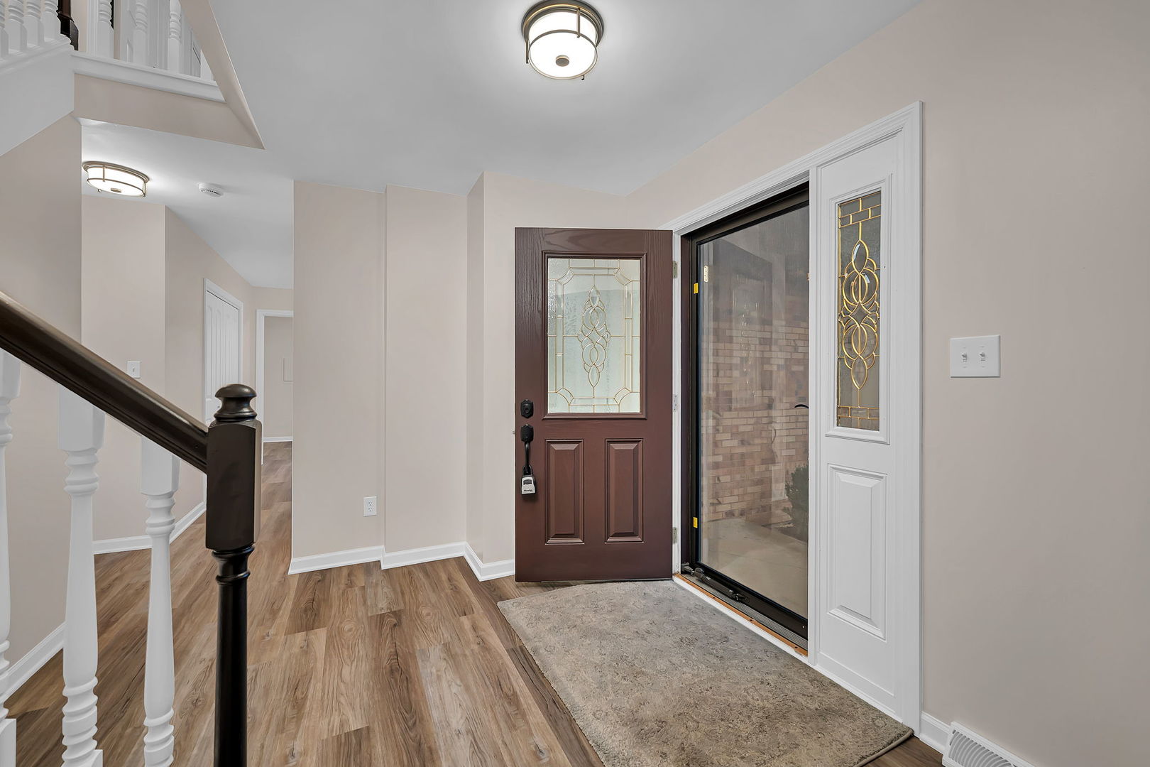 2380 Chestnut Lane Morris, IL 60450 - Photo 6 of 43 a view of an entryway with wooden floor