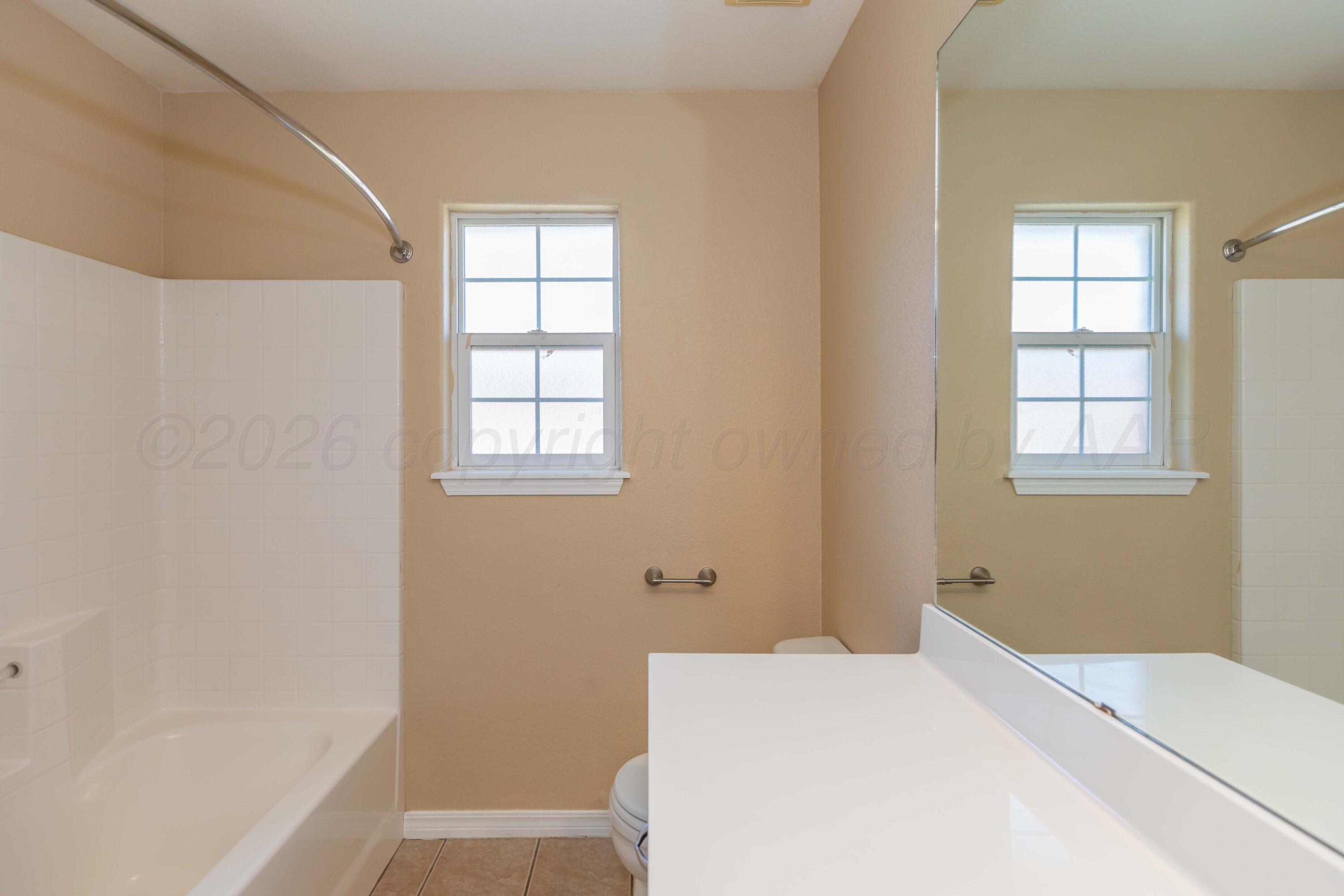 4207 Ross Street Amarillo, TX 79118 - Photo 31 of 40 BATHROOM 2 VIEW 1