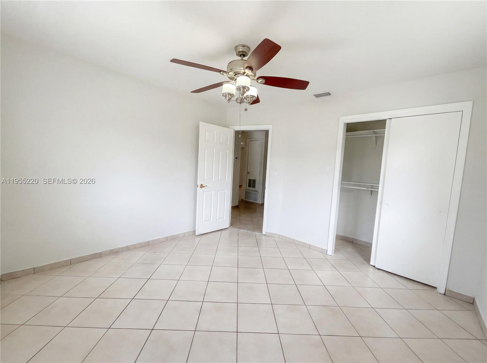 10001 Southwest 99th Avenue Miami, FL 33176 - Photo 18 of 21