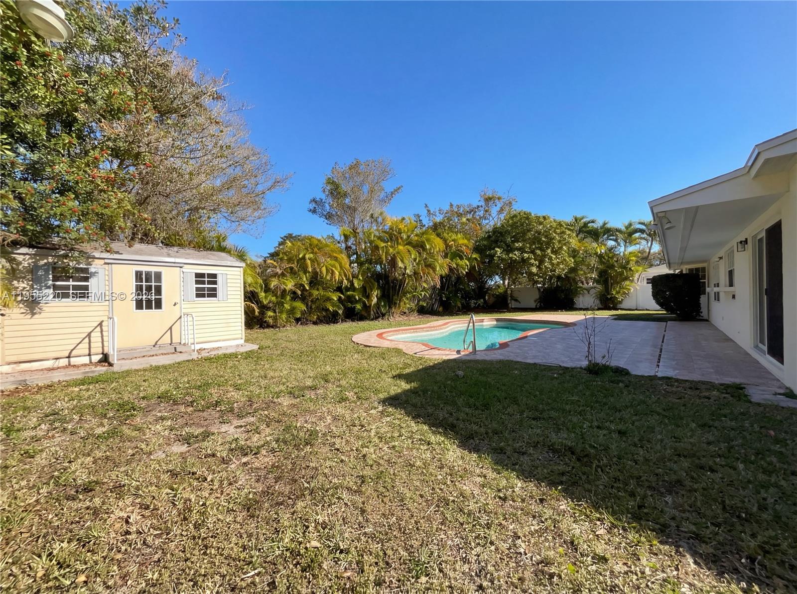 10001 Southwest 99th Avenue Miami, FL 33176 - Photo 8 of 21