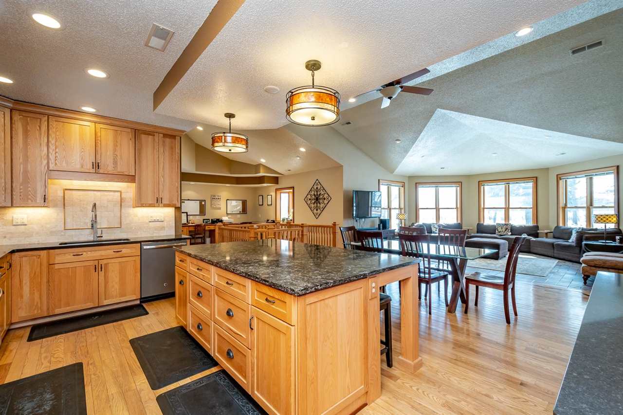 2659 Newport Road Northeast Solon, IA 52333 - Photo 12 of 44 Gallery Image 12