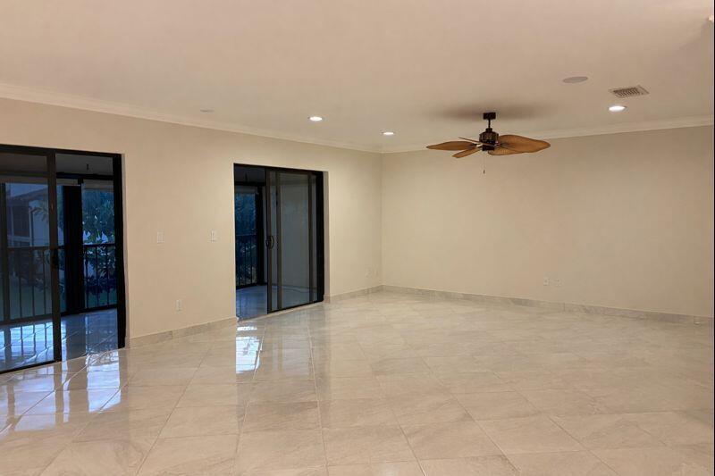 21851 Arriba Real, Unit L Boca Raton, FL 33433 - Photo 11 of 26 a view of an empty room