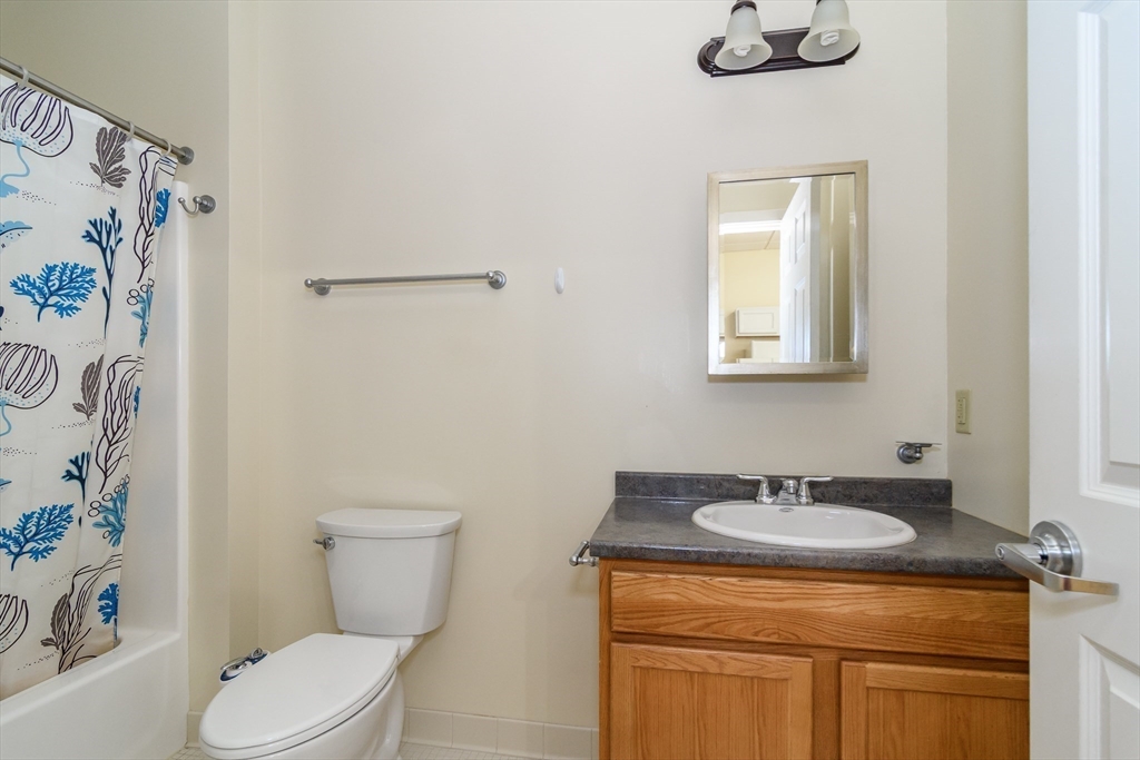 948 Main Street, Unit 209 Waltham, MA 02451 - Photo 12 of 17