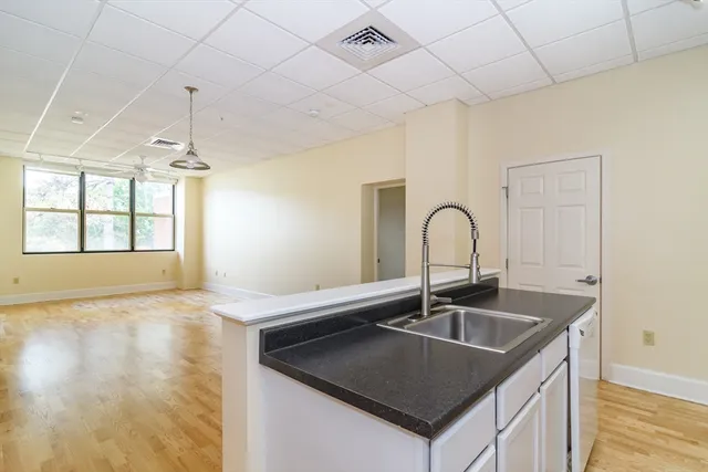 $499,900 | 948 Main Street, Unit 209, Waltham, MA 02451
