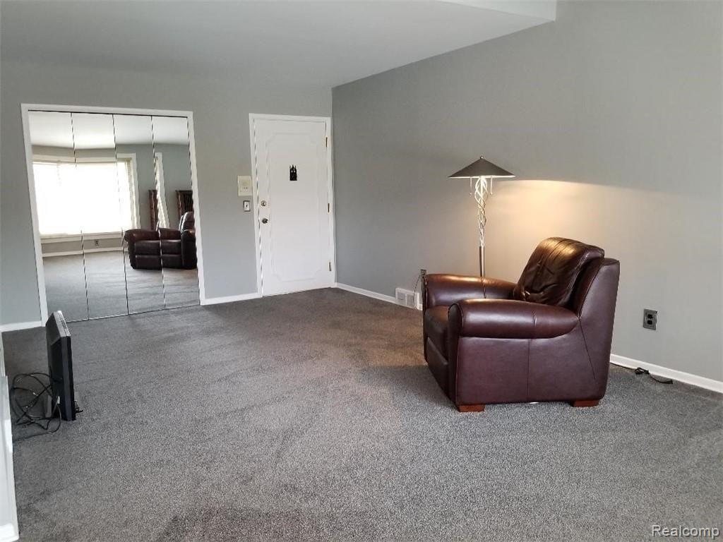 868 North Adams Road Birmingham, MI 48009 - Photo 7 of 17