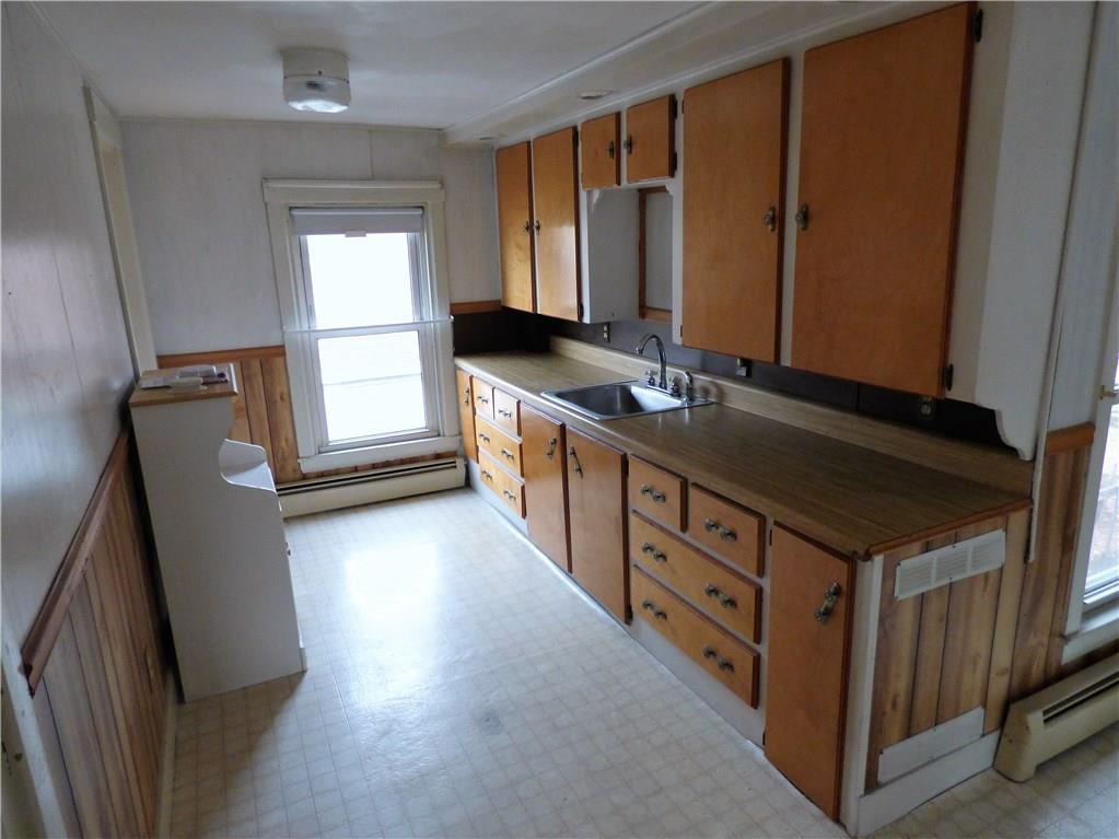 47-49 Maple Street Saco, ME 04072 - Photo 11 of 19 Second Floor unit