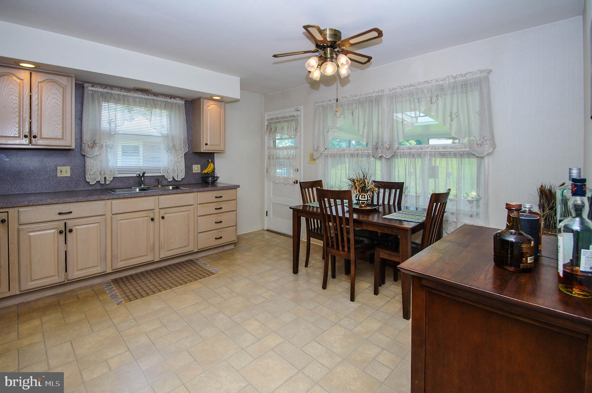 1239 Commonwealth Boulevard Reading, PA 19607 - Photo 9 of 42 Gallery Image 9