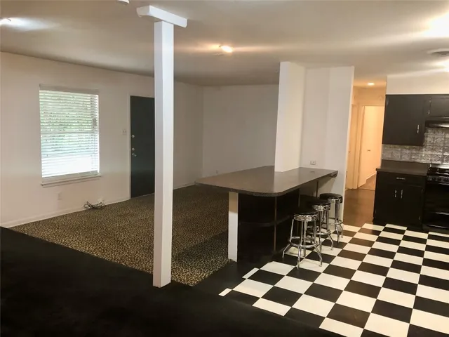 $565,000 | 2403 Sherwood Lane, Austin, TX 78704