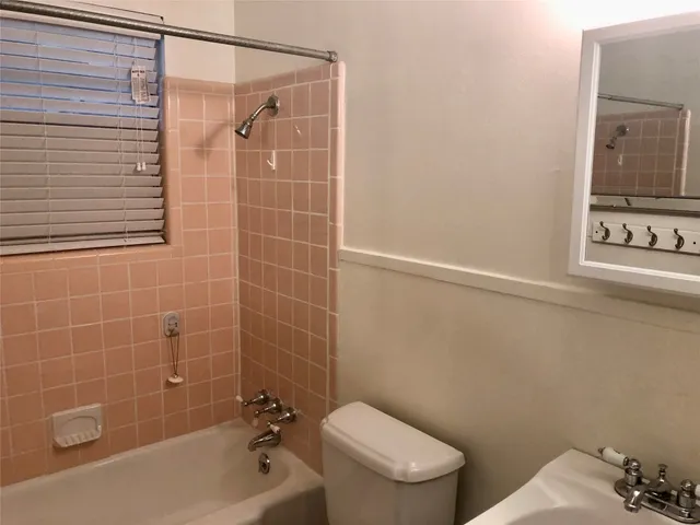 $565,000 | 2403 Sherwood Lane, Austin, TX 78704