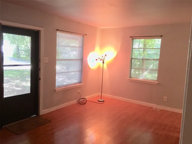 $565,000 | 2403 Sherwood Lane, Austin, TX 78704