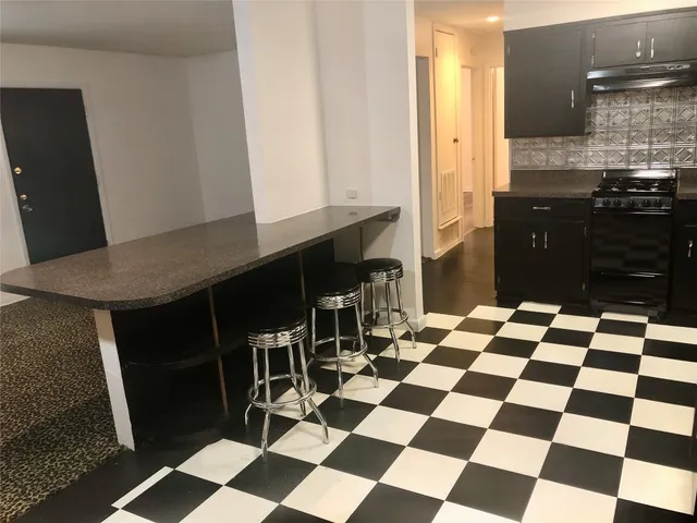 $565,000 | 2403 Sherwood Lane, Austin, TX 78704