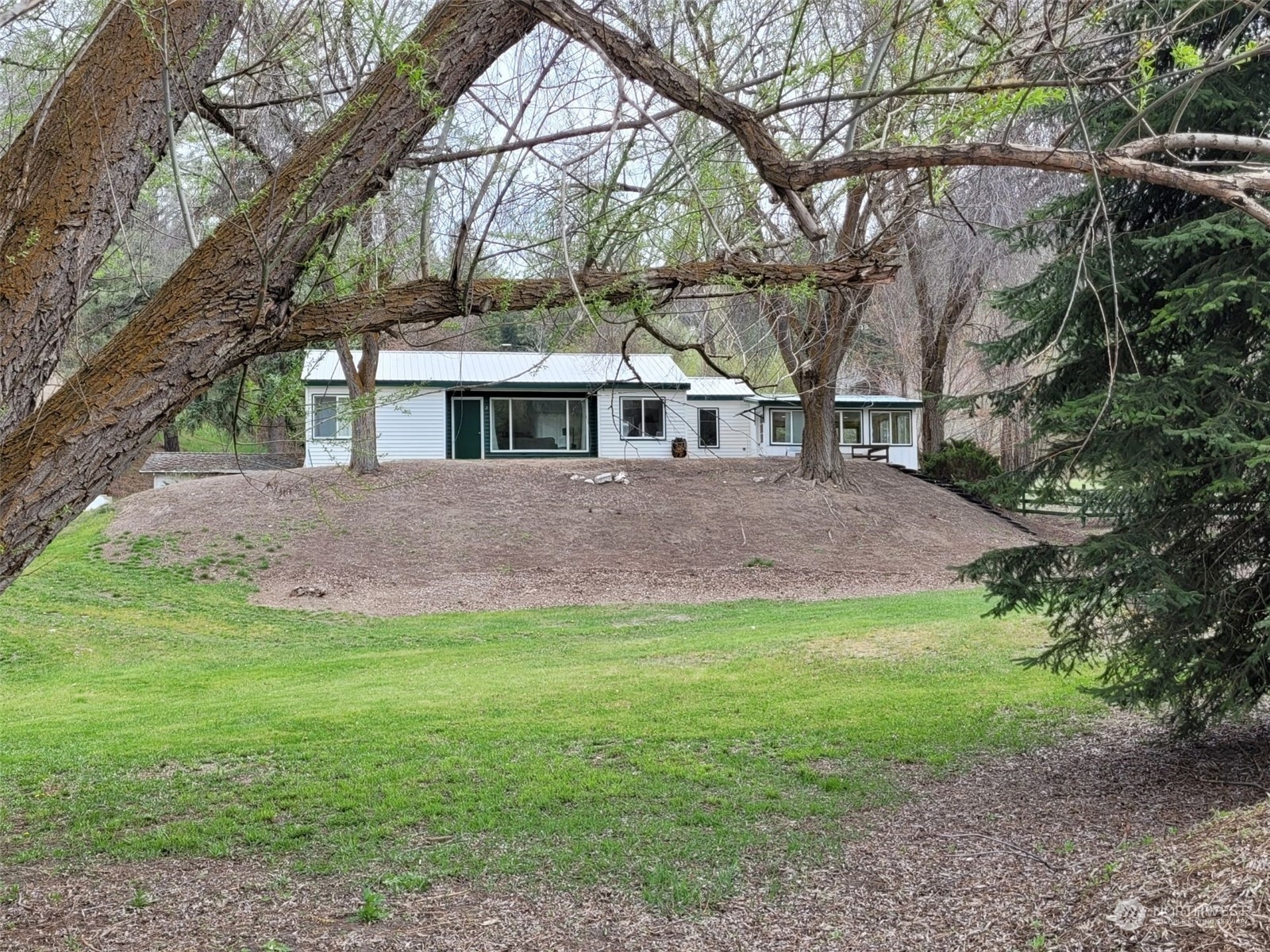 2 Tonasket Creek Road Curlew, WA 99118 - Photo 20 of 23 Gallery Image 20