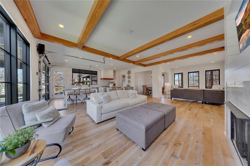 12560 Sibley Lane Roswell, GA 30075 - Photo 11 of 87